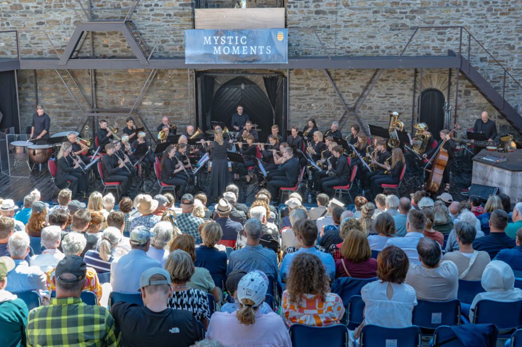 Blaskapelle-Ettringen-Burgfestspiele-Mayen-2025